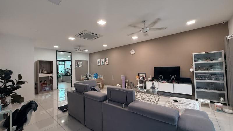 2-storey Terraced House for Sale in Cheras (Selangor) - Michelle Siow - Living Room - PropertyGuru.com.my