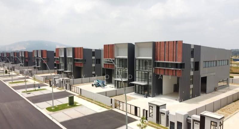 Kilang Berkembar untuk Dijual di Sungai Buloh (Selangor) - Raymond Lai - Exterior - PropertyGuru.com.my