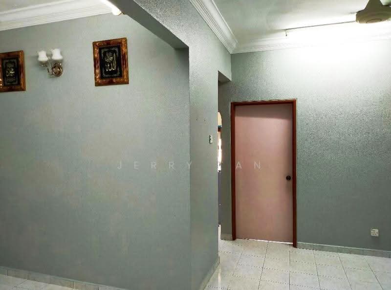 Apartment for Rent at Taman Sri Bunga - Jerry Tan - Interior - PropertyGuru.com.my