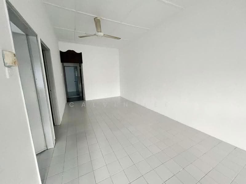 Rumah Teres 1-Tingkat untuk Dijual di Taman Johor Jaya (Johor Bahru) - Calvin Lee - Interior - PropertyGuru.com.my
