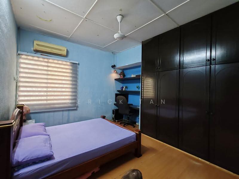 Semi-Detached House for Sale in Bayan Baru (Penang) - Derick Tan - Bedroom - PropertyGuru.com.my