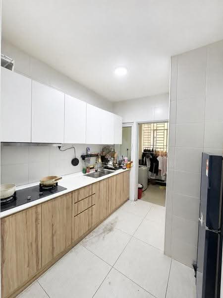 Kediaman Servis untuk Dijual di Seasons Amara Larkin - Quinccy Lim - Kitchen - PropertyGuru.com.my