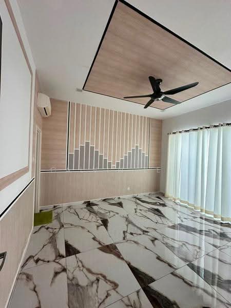 Link Bungalow for Sale in Senibong (Permas Jaya) - Calvin Lee - Living Room - PropertyGuru.com.my