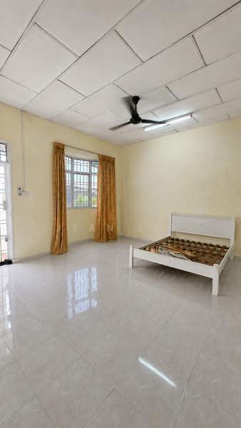 Rumah Teres 2-Tingkat untuk Dijual di Taman Pulai Utama (Skudai) - Jean Lee - Bedroom - PropertyGuru.com.my