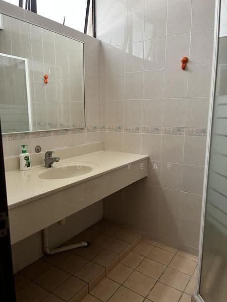 Condominium for Rent at 1 Bukit Utama - Jamie Yeap - Bathroom - PropertyGuru.com.my