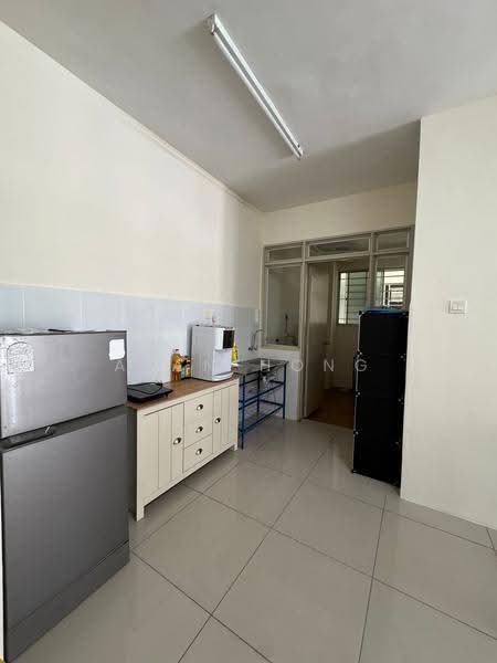 Condominium for Sale at Platinum Lake PV 15 - Alan Hong - Kitchen - PropertyGuru.com.my