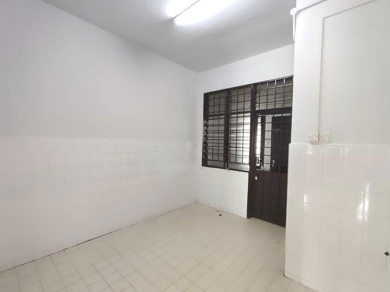2-storey Terraced House for Rent in Taman Puteri Wangsa (Ulu Tiram) - Serene Low - Interior - PropertyGuru.com.my
