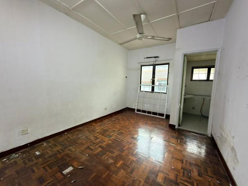 Terraced House for Sale in Bandar Country Homes (Rawang) - Dexter Chiew - PropertyGuru.com.my