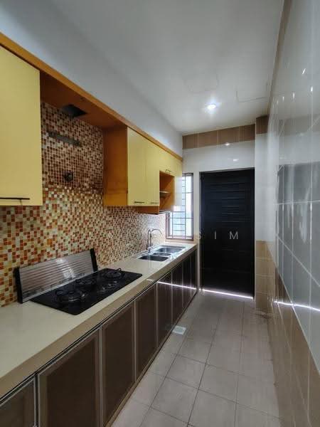 Rumah Kluster untuk Disewa di Taman Adda Heights (Tebrau) - Elaine Sim - Kitchen - PropertyGuru.com.my