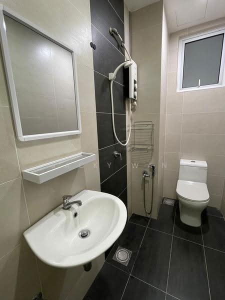 Service Residence for Rent at Pinnacle Sri Petaling - Jacky Wan - Bathroom - PropertyGuru.com.my