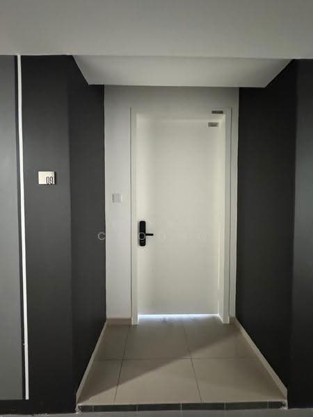 Kediaman Servis untuk Dijual di Aster Hill - Berry Choong - Corridor - PropertyGuru.com.my
