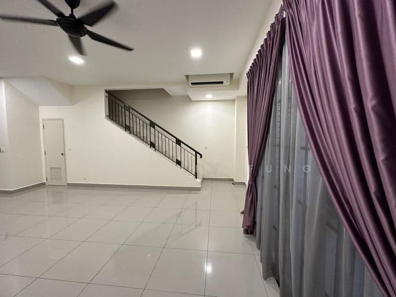 Rumah Teres 2-Tingkat untuk Disewa di Dengkil (Selangor) - Tang Ming Fung - Interior - PropertyGuru.com.my