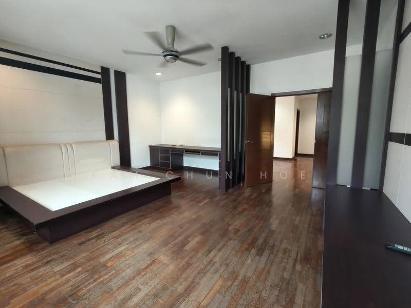 Semi-Detached House for Sale in Kota Damansara (Selangor) - Kam Chun Hoe - Bedroom - PropertyGuru.com.my