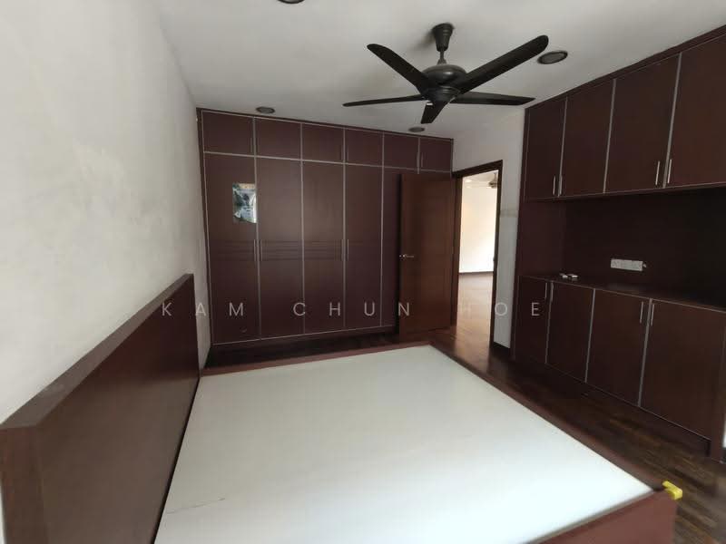 Semi-Detached House for Sale in Kota Damansara (Selangor) - Kam Chun Hoe - Bedroom - PropertyGuru.com.my