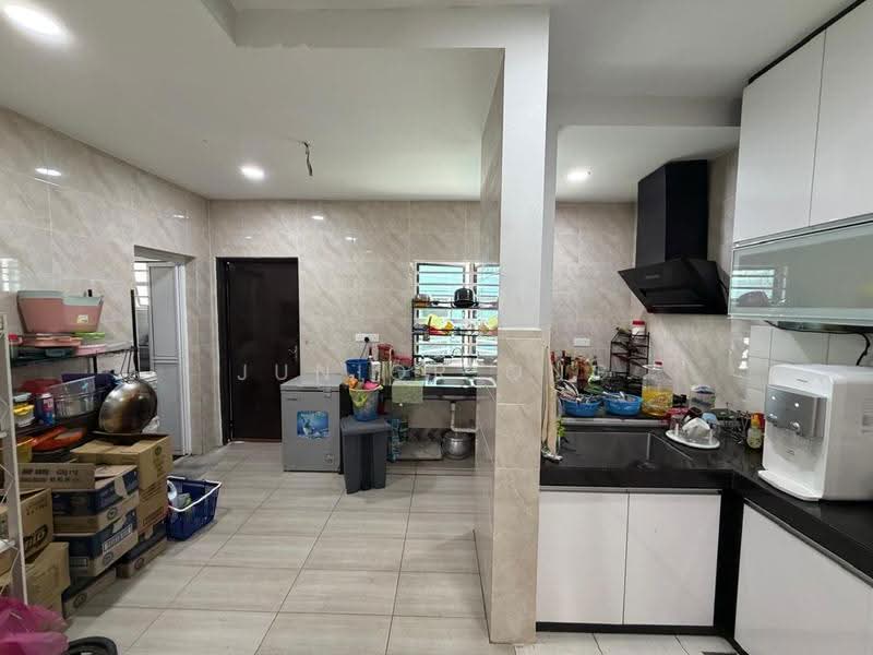 2-storey Terraced House for Sale in M Residence 2 (Rawang) - Junior Ong - Kitchen - PropertyGuru.com.my