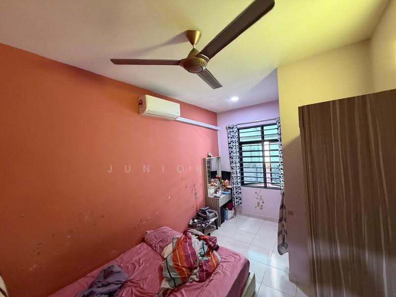 2-storey Terraced House for Sale in M Residence 2 (Rawang) - Junior Ong - Bedroom - PropertyGuru.com.my
