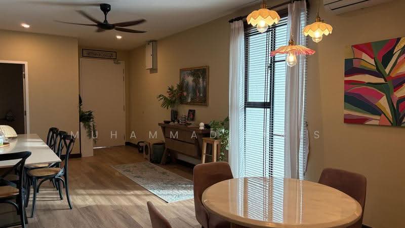 Kediaman Servis untuk Dijual di AraTre' Residences - Muhammad Faris - Dining Room - PropertyGuru.com.my