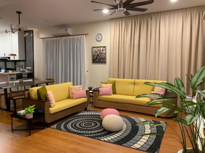 Semi-Detached House for Sale in Taman Semanja (Kajang) - Dlynie Ooi - Living Room - PropertyGuru.com.my