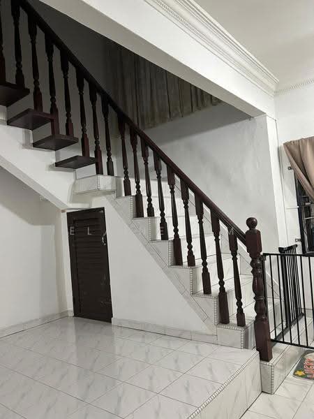 Rumah Teres 2-Tingkat untuk Dijual di Taman Pelangi (Johor Bahru) - Elaine Sim - Interior - PropertyGuru.com.my