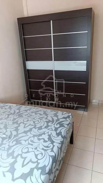 Rumah Flat untuk Disewa di Ang Seng Mansion - Desmond Low - Bedroom - PropertyGuru.com.my