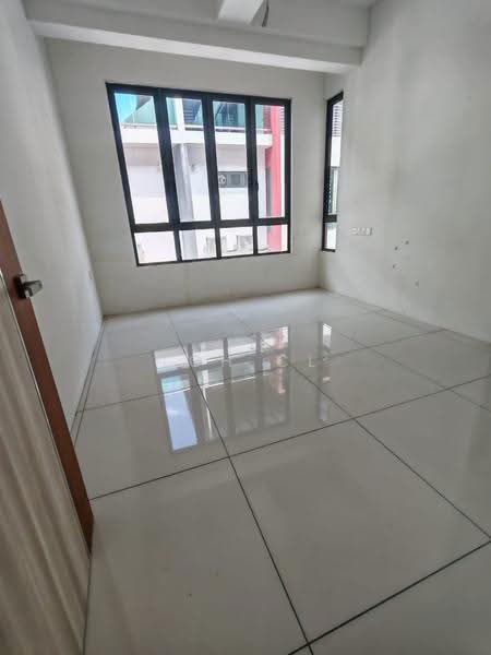 Rumah Teres 4-Tingkat untuk Dijual di Taman Rifle (Ayer Itam) - Loh CL - Interior - PropertyGuru.com.my