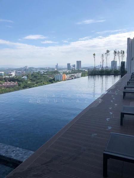 Service Residence for Rent at Tamarind Suites - Nazree Abdul Aziz - Pool - PropertyGuru.com.my