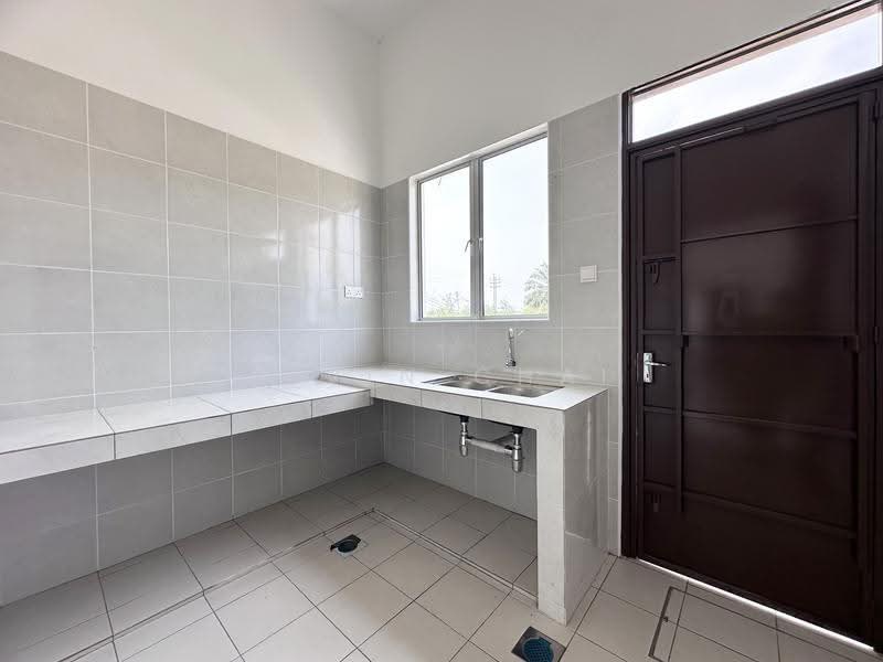 Rumah Teres 1-Tingkat untuk Dijual di Bidor (Perak) - Kevin Chai - Wet Kitchen - PropertyGuru.com.my