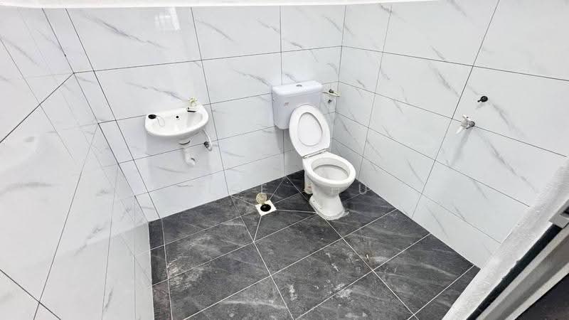 Rumah Teres 1-Tingkat untuk Dijual di Skudai (Johor) - Chloe Shum - Bathroom - PropertyGuru.com.my