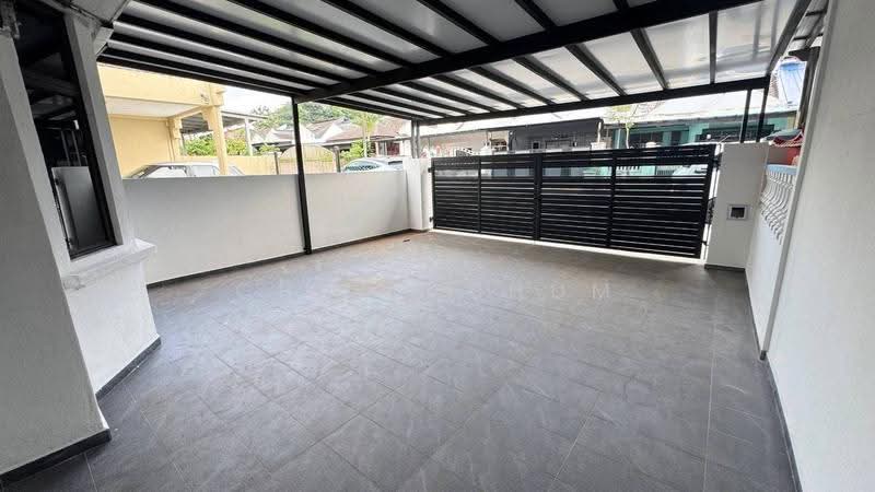 Rumah Teres 1-Tingkat untuk Dijual di Skudai (Johor) - Chloe Shum - Exterior - PropertyGuru.com.my