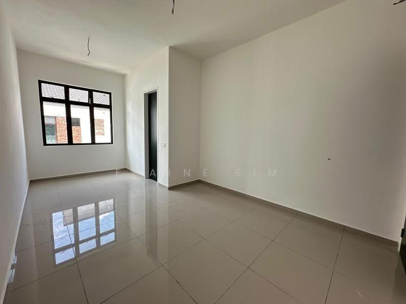 Rumah Teres untuk Dijual di Bandar Putra Kulai (Kulai) - Elaine Sim - Interior - PropertyGuru.com.my