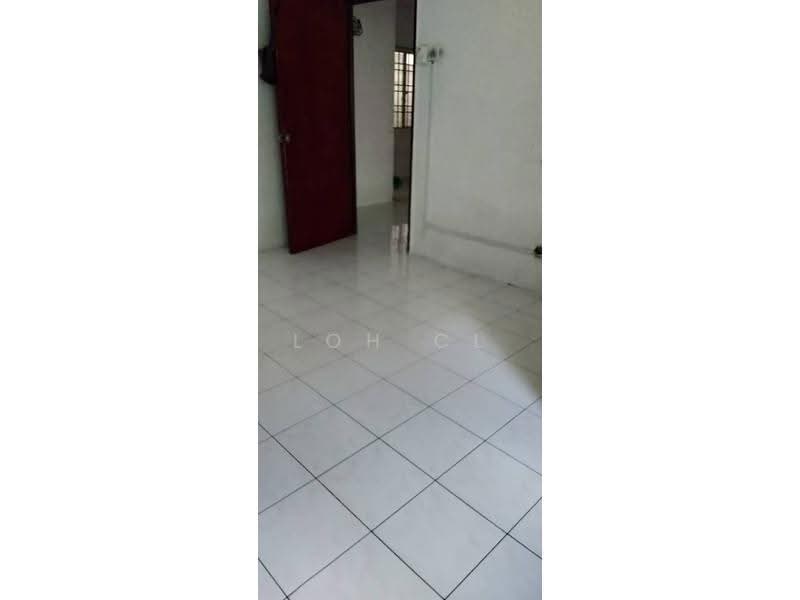 Apartment for Sale at Sri Impian Apartment - Loh CL - Interior - PropertyGuru.com.my