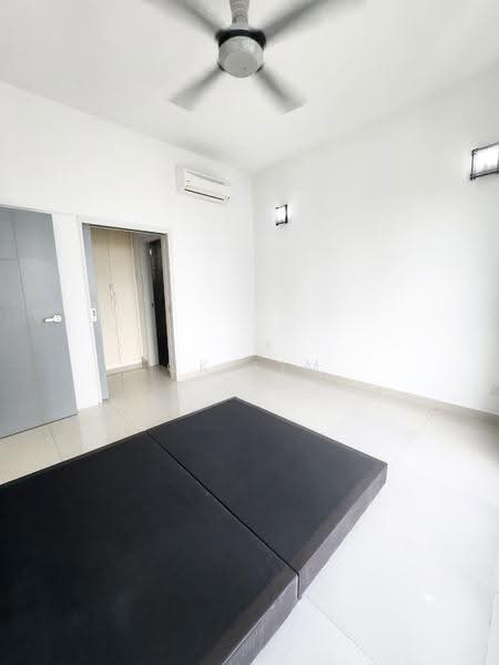 Kediaman Servis untuk Disewa di Tropez Residences - CK Lim - PropertyGuru.com.my