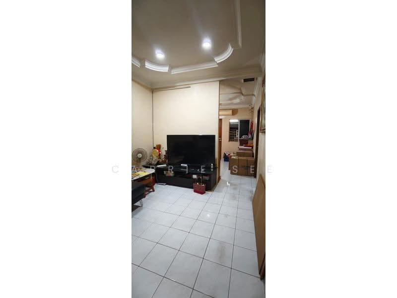 1-storey Terraced House for Sale in Taman Petaling (Kepong) - Carrie See - Living Room - PropertyGuru.com.my