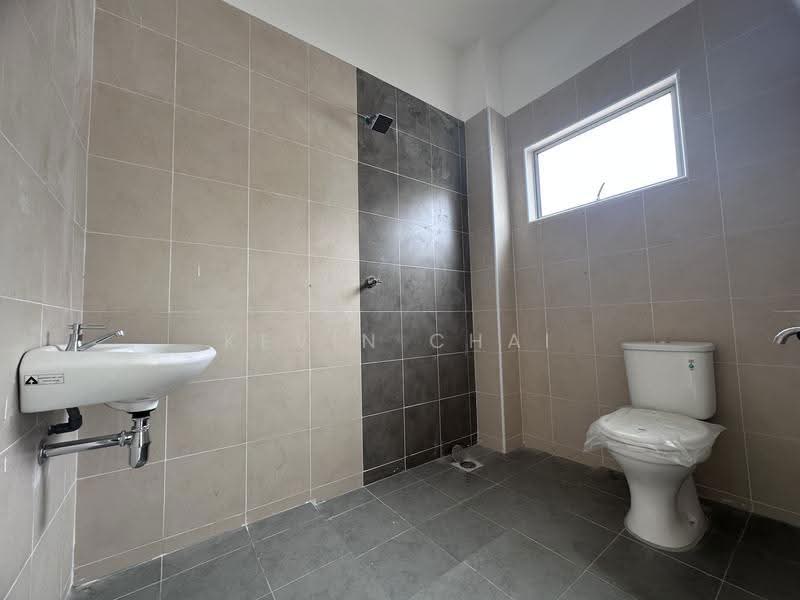 Rumah Teres 2-Tingkat untuk Dijual di Bidor (Perak) - Kevin Chai - Bathroom - PropertyGuru.com.my