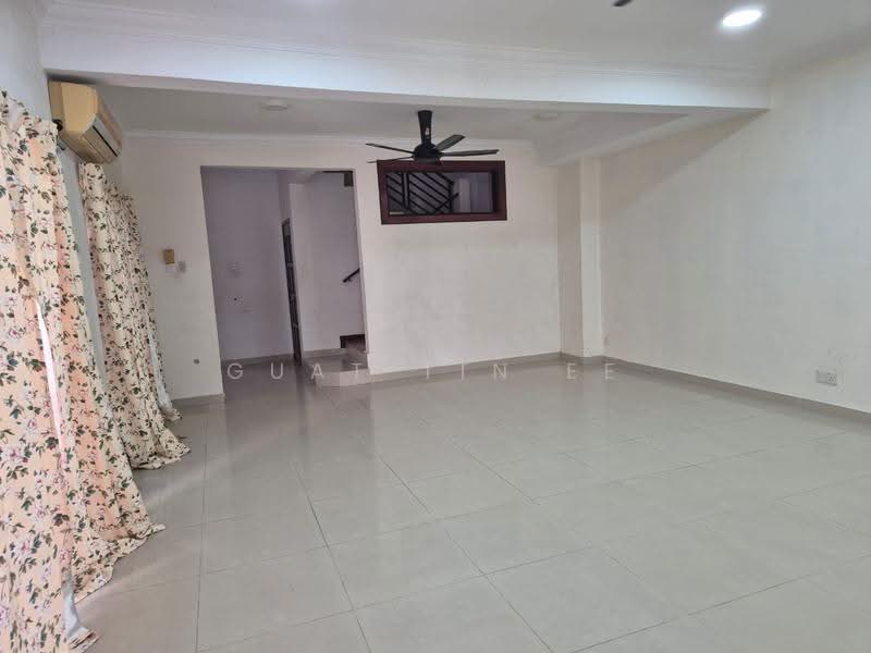 2-storey Terraced House for Sale in Putra Heights (Subang Jaya) - Lilian Ee - Living Room - PropertyGuru.com.my