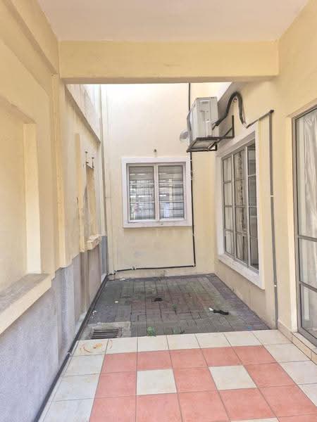 2-storey Terraced House for Sale in Putra Heights (Subang Jaya) - Lilian Ee - Exterior - PropertyGuru.com.my