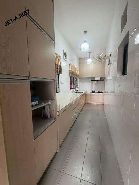 2-storey Terraced House for Sale in Bandar Bukit Raja (Bukit Raja) - Alex Tong - PropertyGuru.com.my