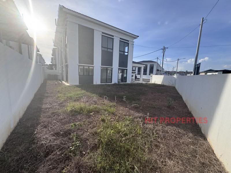 Rumah Berkembar untuk Dijual di Bandar Puteri Jaya (Sungai Petani) - Wadie . - Exterior - PropertyGuru.com.my