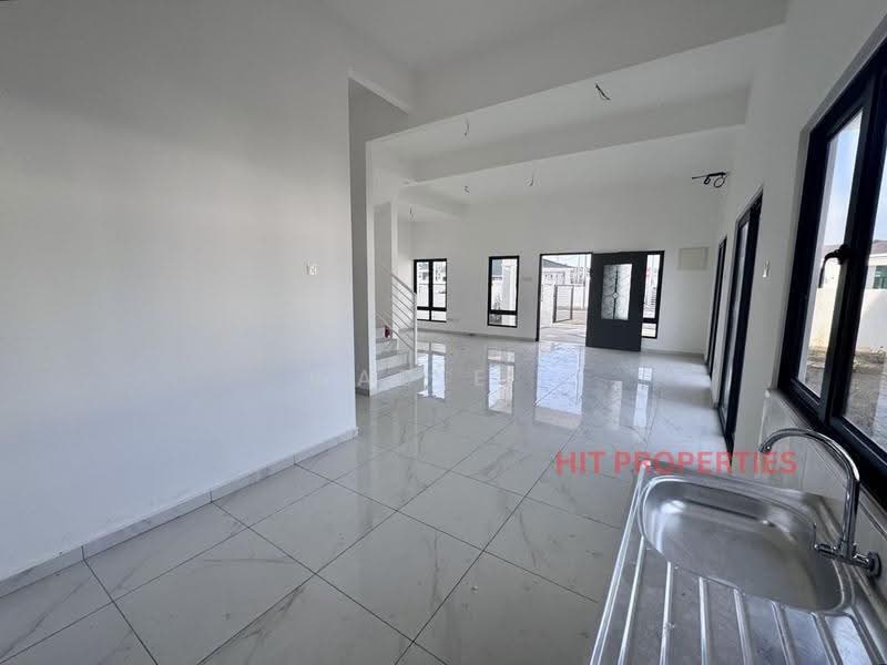 Rumah Berkembar untuk Dijual di Bandar Puteri Jaya (Sungai Petani) - Wadie . - Living Room - PropertyGuru.com.my