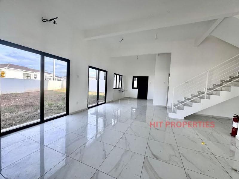Rumah Berkembar untuk Dijual di Bandar Puteri Jaya (Sungai Petani) - Wadie . - Living Room - PropertyGuru.com.my