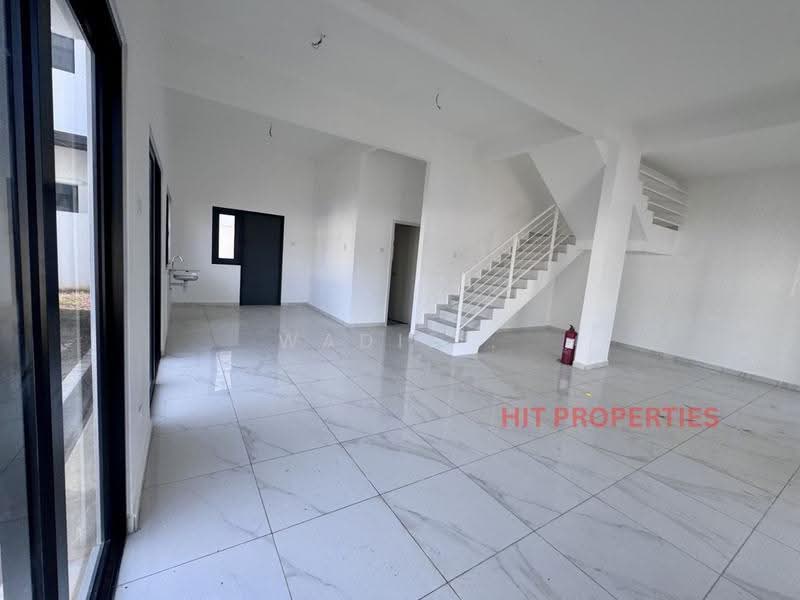 Rumah Berkembar untuk Dijual di Bandar Puteri Jaya (Sungai Petani) - Wadie . - Living Room - PropertyGuru.com.my