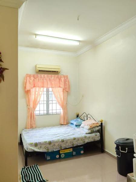 Rumah Teres 2-Tingkat untuk Dijual di Juru (Penang) - Thiru Murugan - Bedroom - PropertyGuru.com.my
