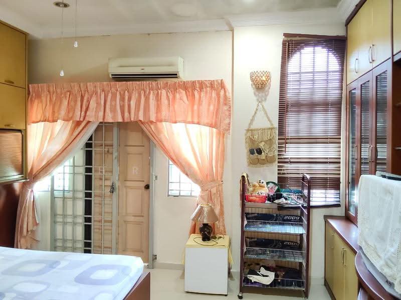 Rumah Teres 2-Tingkat untuk Dijual di Juru (Penang) - Thiru Murugan - Bedroom - PropertyGuru.com.my