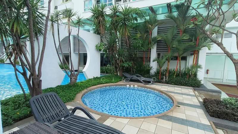 Service Residence for Rent at i-Zen @ Kiara 1 - Felicia Poh - Pool - PropertyGuru.com.my