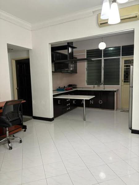 Kondominium untuk Disewa di Scotland Park - Kaze Kang - Kitchen - PropertyGuru.com.my