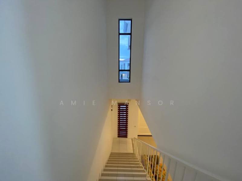 2-storey Terraced House for Sale in Eco Grandeur (Puncak Alam) - Amie Mansor - PropertyGuru.com.my