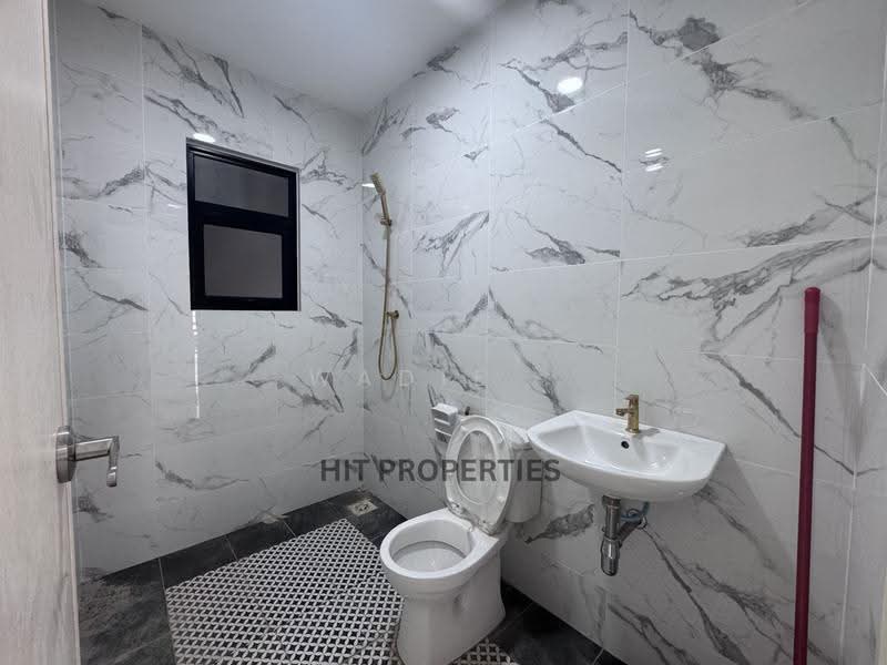 Semi-Detached House for Sale in Bandar Puteri Jaya (Sungai Petani) - Wadie . - Bathroom - PropertyGuru.com.my
