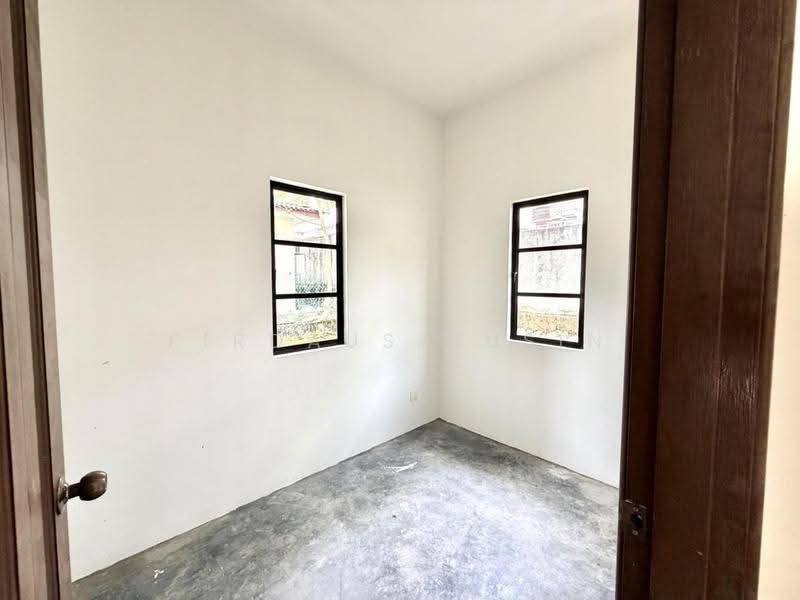 Bungalow House for Sale in Kampung Sungai Ramal (Bangi) - Firdaus Husin - PropertyGuru.com.my