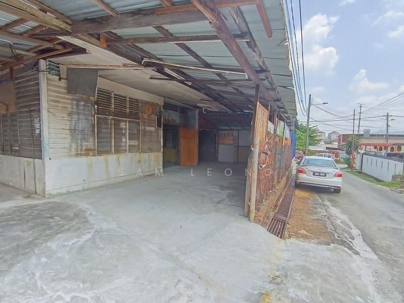 Rumah Teres 1-Tingkat untuk Disewa di Ampang (Selangor) - Sam Leong - Exterior - PropertyGuru.com.my