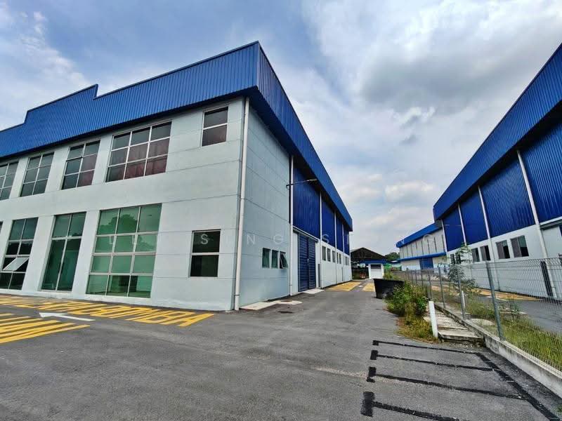 Detached Factory for Rent in Rawang (Selangor) - Lee Sing Siong - Exterior - PropertyGuru.com.my